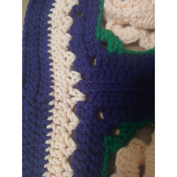 Vintage 3d Rose Granny Square  Handmade Crochet  Blanket Navy Pink 41x62 Cottage - Picture 5 of 5